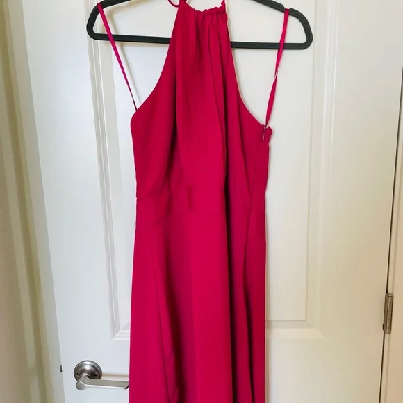 strapless open back dress Banana Republic Women's Pink Halter Maxi Dress V-Neck Tie Neck Pleated main image 0